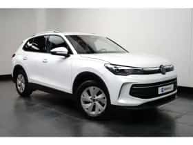Volkswagen Tiguan (2025) thumbnail 2