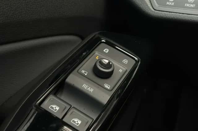 Volkswagen ID.4 (2026) thumbnail 18