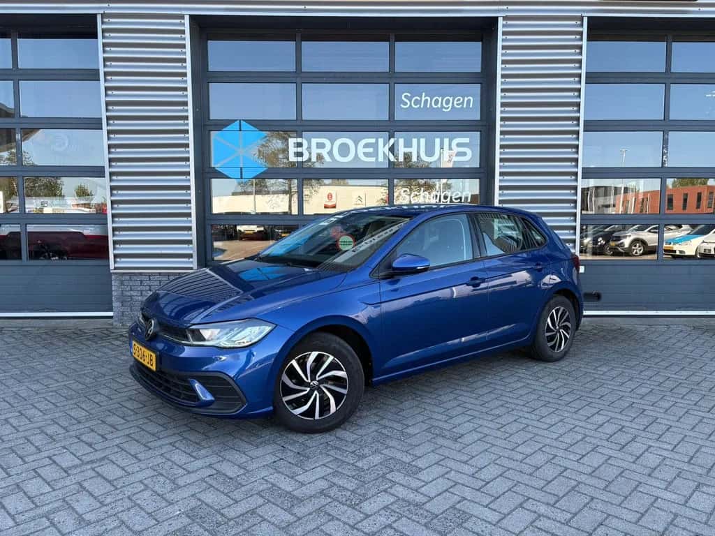 Volkswagen Polo (2023) — foto 1