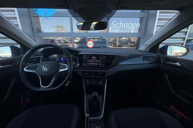 Volkswagen Polo (2023) thumbnail 11