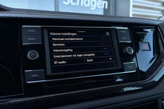 Volkswagen Polo (2023) thumbnail 29