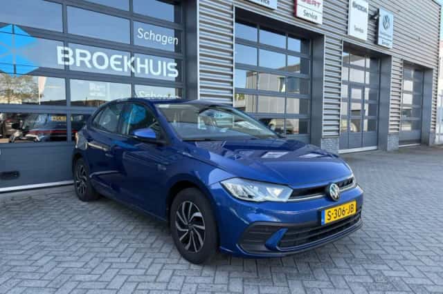 Volkswagen Polo (2023) thumbnail 4