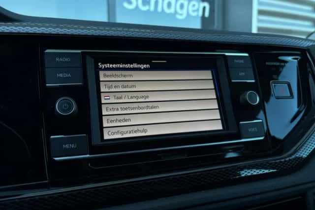 Volkswagen Polo (2023) thumbnail 33