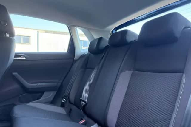 Volkswagen Polo (2023) thumbnail 35