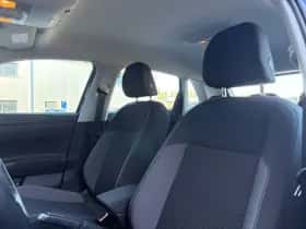 Volkswagen Polo (2023) thumbnail 10