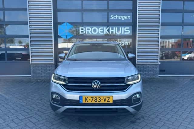 Volkswagen T-Cross (2021) thumbnail 3