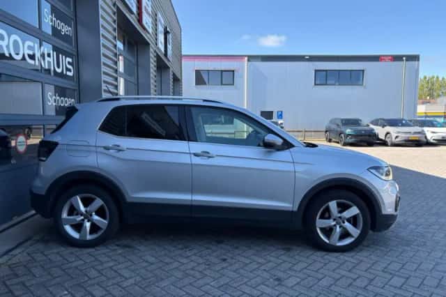 Volkswagen T-Cross (2021) thumbnail 5