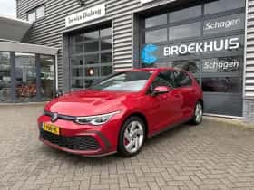 Volkswagen Golf (2021) thumbnail 2