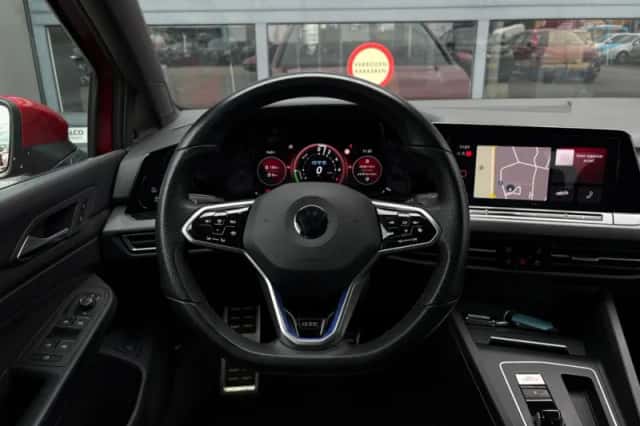 Volkswagen Golf (2021) thumbnail 13