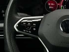 Volkswagen Golf (2021) thumbnail 14