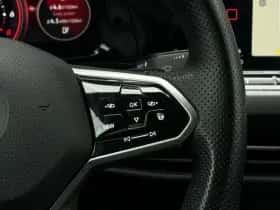 Volkswagen Golf (2021) thumbnail 15