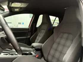 Volkswagen Golf (2021) thumbnail 10