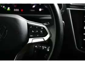 Volkswagen Tiguan (2022) thumbnail 12