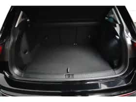 Volkswagen Tiguan (2022) thumbnail 13