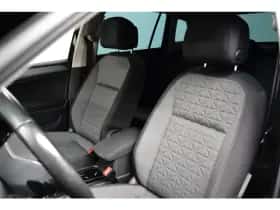 Volkswagen Tiguan (2022) thumbnail 17