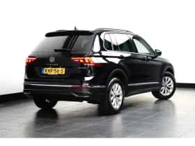 Volkswagen Tiguan (2022) thumbnail 4