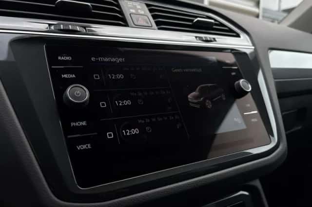 Volkswagen Tiguan (2022) thumbnail 33
