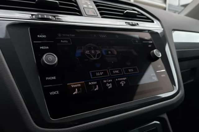 Volkswagen Tiguan (2022) thumbnail 34