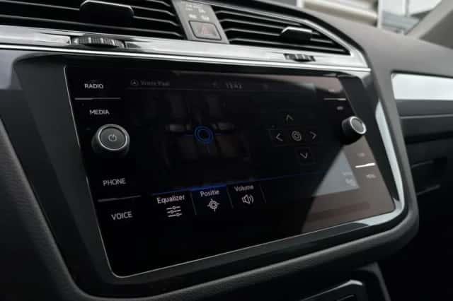 Volkswagen Tiguan (2022) thumbnail 38