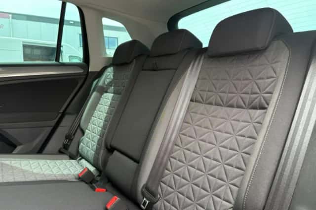 Volkswagen Tiguan (2022) thumbnail 39