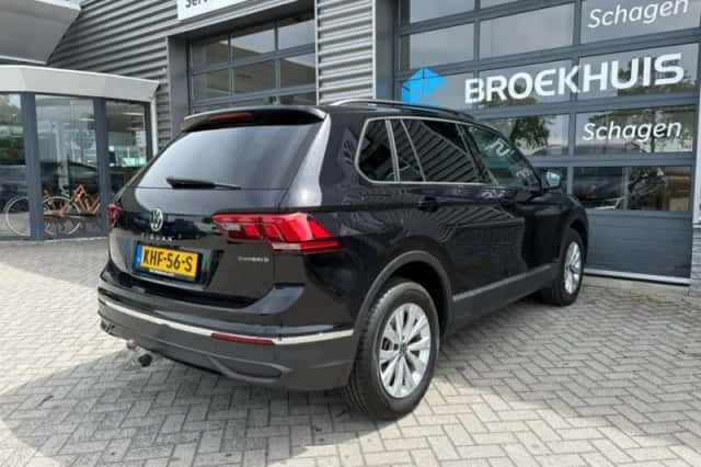 Volkswagen Tiguan (2022) thumbnail 7