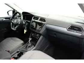 Volkswagen Tiguan (2022) thumbnail 7