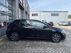 Volkswagen Polo (2023) thumbnail 5