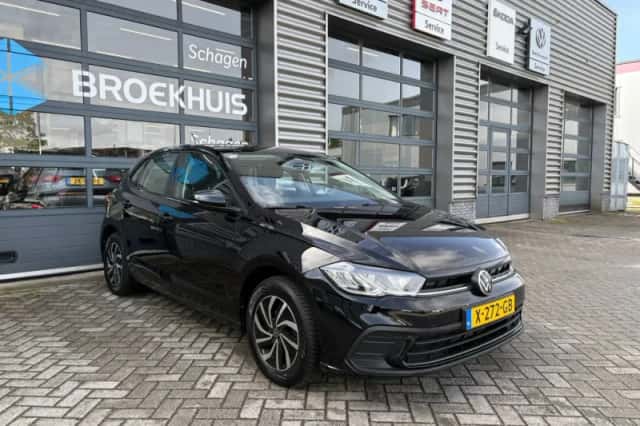 Volkswagen Polo (2023) thumbnail 4