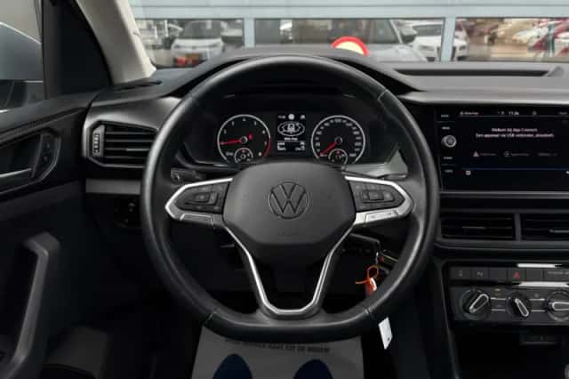 Volkswagen T-Cross (2021) thumbnail 12