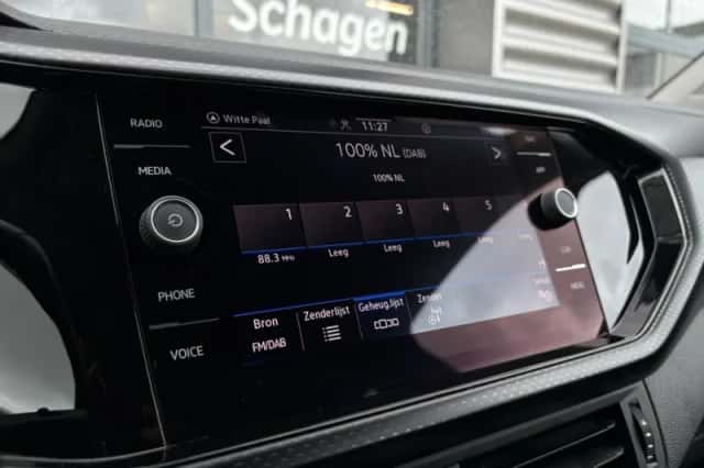 Volkswagen T-Cross (2021) thumbnail 23