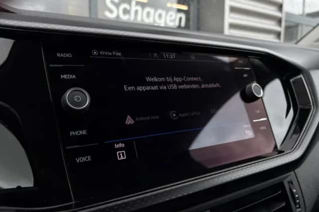 Volkswagen T-Cross (2021) thumbnail 33