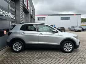 Volkswagen T-Cross (2021) thumbnail 5