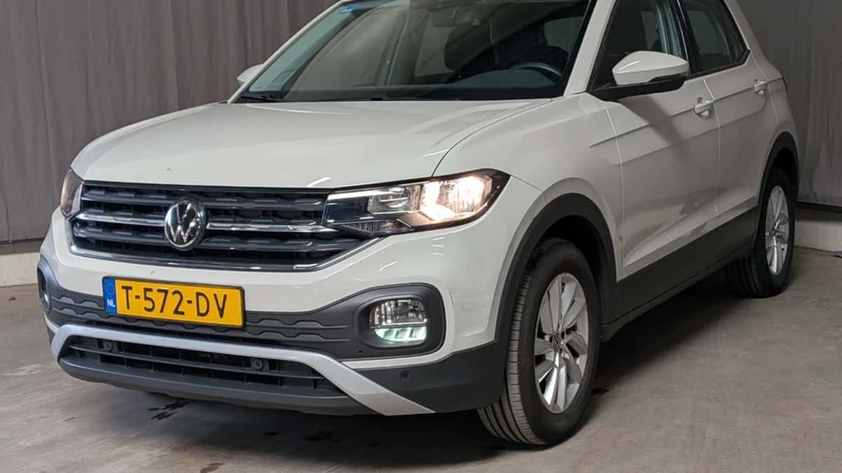 Volkswagen T-Cross (2023) — foto 1