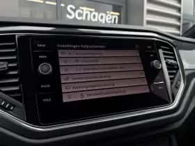 Volkswagen T-Roc (2022) thumbnail 21