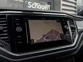Volkswagen T-Roc (2022) thumbnail 25