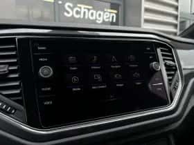 Volkswagen T-Roc (2022) thumbnail 38