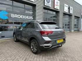 Volkswagen T-Roc (2022) thumbnail 9
