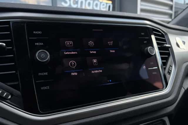 Volkswagen T-Roc (2021) thumbnail 19