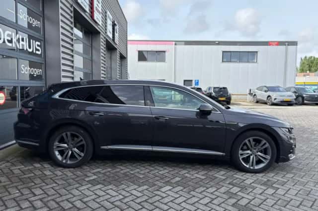 Volkswagen Arteon (2022) thumbnail 5
