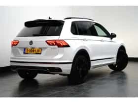 Volkswagen Tiguan (2023) thumbnail 4