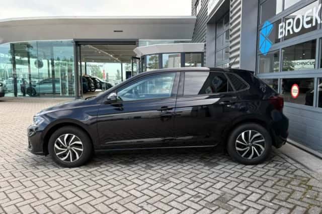 Volkswagen Polo (2023) thumbnail 6