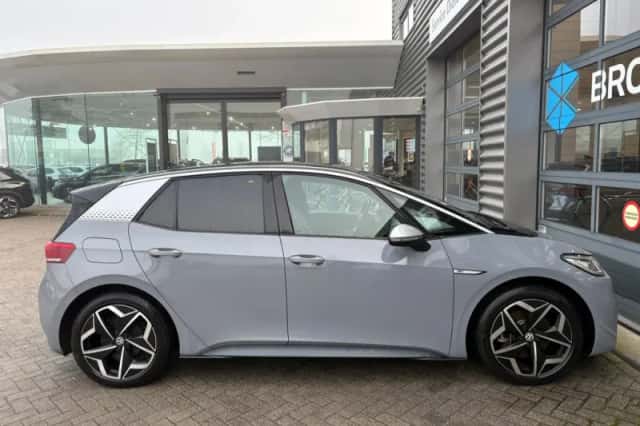 Volkswagen ID.3 (2020) thumbnail 12