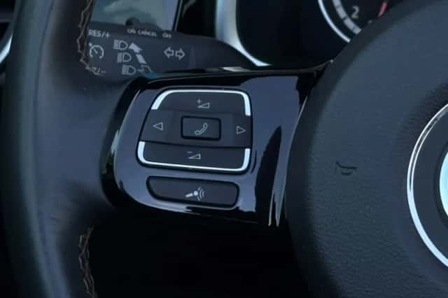 Volkswagen Beetle (2014) thumbnail 15