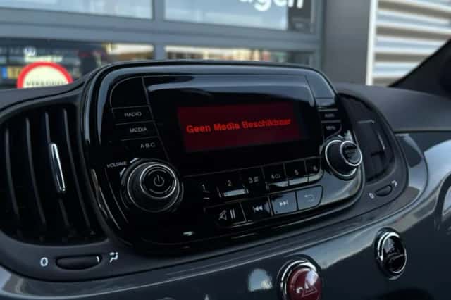 Fiat 500 (2022) thumbnail 19