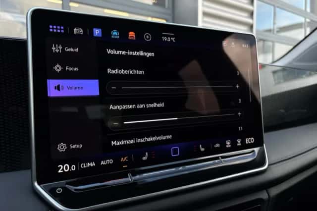 Volkswagen Tiguan (2025) thumbnail 32