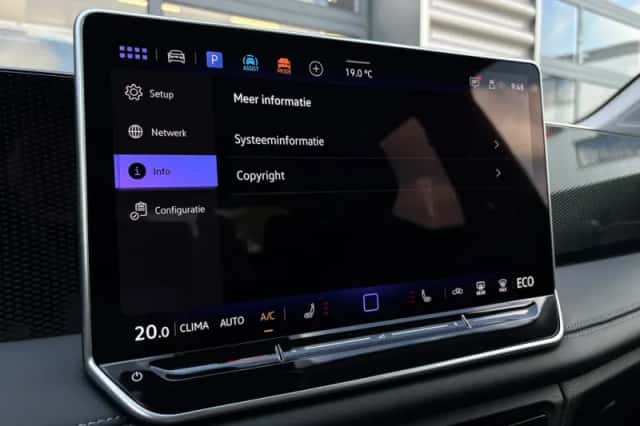 Volkswagen Tiguan (2025) thumbnail 37
