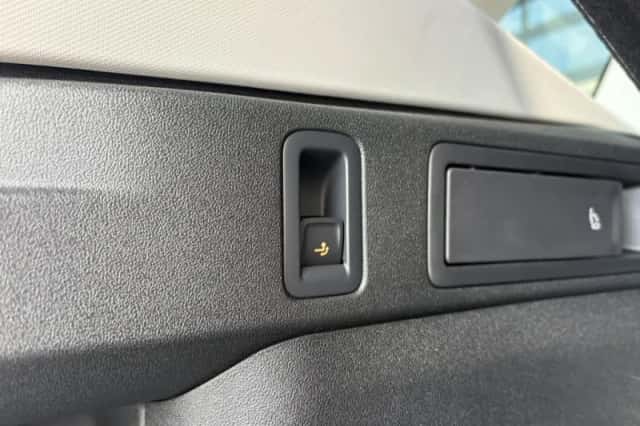 Volkswagen Tiguan (2025) thumbnail 61