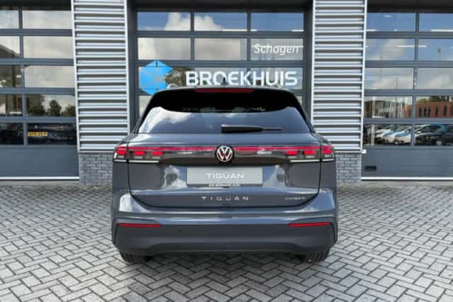 Volkswagen Tiguan (2025) thumbnail 8
