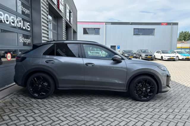 Volkswagen T-Roc (2026) thumbnail 5