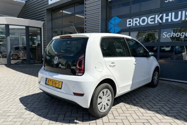 Volkswagen Up! (2019) thumbnail 7